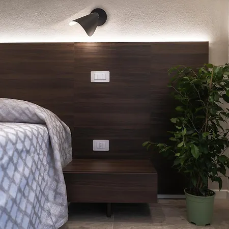 Valentino Guest house